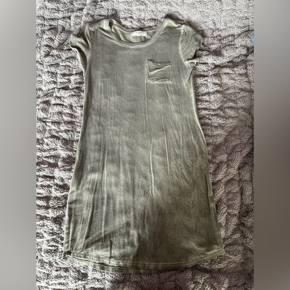 Green dress